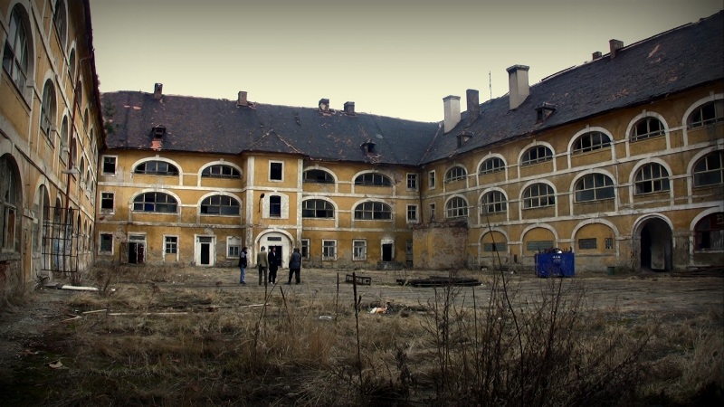 The dreseden barracks